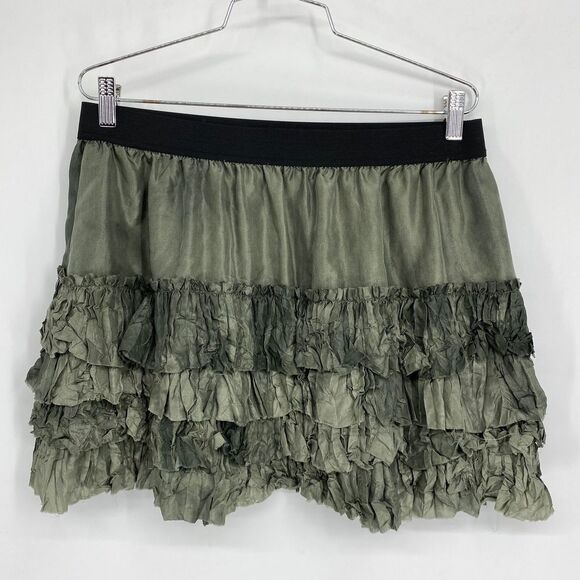 EDUN Green Silk Mini Skirt Tiered Ruffle Size Large - Picture 2 of 6